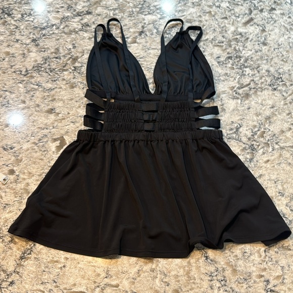 Express | Strappy Cutout Aline Top in Black Size S Small - Picture 12 of 13